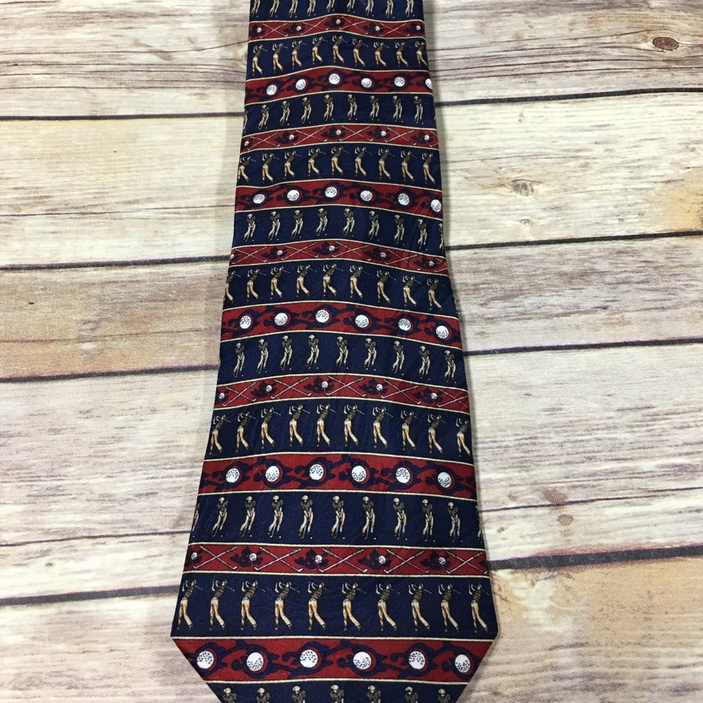 Museum artifacts golf men’s tie